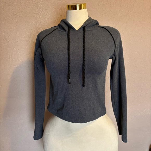 Boom Boom Jeans Tops - Boom Boom Jeans Gray Cropped Fitted Sweatshirt